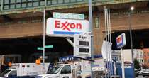 Exxon, il caro benzina Usa in mezzo all’acquisizione Pioneer