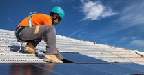 Assunzioni in crescita nel 2024: energia, commercio, It e trasporti i settori che trainano il mercato