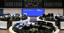 Borse, Tokyo apre in rialzo (+0,99%) mentre Hong Kong in calo (-0,99%)