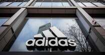 Adidas corre a Francoforte grazie alla trimestre migliore delle previsioni