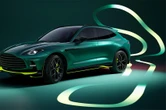 Aston Martin Dbx 707 Amr24 Edition, le foto del suv che omaggia la F1