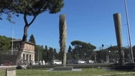 Nel cuore di Roma le "Colonne Infinite" del coreano Park Eun Sun