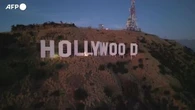 La scritta Hollywood festeggia i cento anni, e torna ad illuminarsi