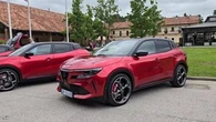 Alfa Romeo Junior dal vivo: ecco come è la Veloce, l’elettrica da 280 cv
