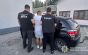 На Львівщині викрили схему незаконного переправлення за кордон