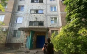 У Слов'янську на Донеччині ворог вдарив по багатоповерхівці