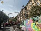 У центрі Києва на Липинського сталась пожежа в п'ятиповерхівці