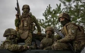 ФотоМіноборони: військові, які давно боронять Україну, отримають довші відстрочки