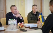 Сметанін обговорив із представником армії США локалізацію обслуговування американської техніки
