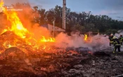 ФотоРосіяни атакували безпілотниками цивільне підприємство на Харківщині