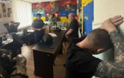 ВідеоПосадовців армійського корпусу підозрюють у поборах із військових