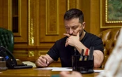 Зеленський підписав закон про підвищення зарплат поліцейським та рятувальникам