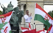 Лідер угорської опозиції не хоче відмовлятися від російської нафти й газу