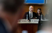 Журналісти опублікували лист від Шмигаля до ВАКС, в якому він переконував не відсторонювати Чернишов