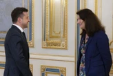 Тристороння контактна група має відновити повноцінну роботу, - Зеленський
