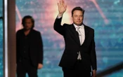 Інвестори Tesla погодилися преміювати Ілона Маска на 1 трильйон доларів
