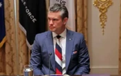 Джей Ді Венс відреагував на критику, що нібито Гегсет надів на зустріч із Зеленським краватку кольорів прапору РФ