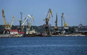 ВідеоМорпорт в окупованому Маріуполі знеструмлено після атаки українських дронів, - СБС