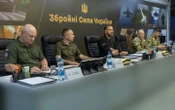 ФотоСирський офіційно передав повноваження Головнокомандувача Михайлу Драпатому