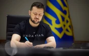 Зеленський відзначив держнагородами українських дипломатів, зокрема Стефанішину, Омельченка і Маркарову