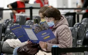 Єврокомісія пропонує продовжити тимчасовий захист особам українців до 2026 року