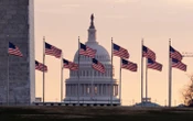 Bloomberg: у США погодились, що вартість наданої Україні допомоги становить $100 млрд, а не $300