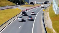 O włos od poważnego wypadku. Kierowca zawrócił przed tunelem na S1