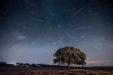 'Chuva de meteoros' causada por lixo espacial é observada no Brasil; veja vídeos