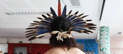 Bússola Cultural: exposição “Indígena NÃO é Fantasia!” provoca foliões