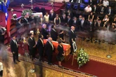 Adversários políticos, ex-presidentes e apoiadores se despedem de Piñera no Chile