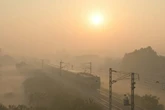 Trem de carga percorre 70 km sem maquinista na Índia