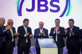 Alckmin celebra geração de empregos e aposta em educação durante inauguração de fábricas da JBS