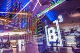Ibovespa agora: bolsa abre em queda mesmo com prévia do PIB acima do esperado