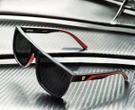 A nova coleção de óculos Ferrari que marca entrada no portfólio da EssilorLuxottica