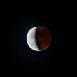 Veja como acompanhar o eclipse da lua desta segunda-feira, 25