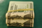 Dólar hoje: abre em queda nesta terça-feira, 20