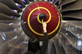 Rolls-Royce sobe 7% após lucros mais que dobrarem em 2023