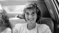 Etta Froio, Grand Dame of Fashion Editors, Dies at 94