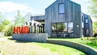 Luxury Retail Co-op The Hub Opens In Bridgehampton With Partners Isaac Boots, Skinney Medspa, Bronx and Banco and More