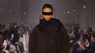 MM6 Maison Margiela Fall 2025: Ramrod Shoulders to the Fore