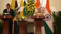 Narendra Modi mantiene una reunión bilateral con su homólogo jamaicano