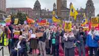 Miles de antirracistas se congregan frente a protesta de extrema derecha en Glasgow