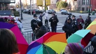 Protesta homófoba contra un evento sobre la historia Drag