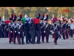 Le bare dei CARABINIERI morti nell'ESPLOSIONE a Castel d'Azzano accolte dagli applausi ai funerali