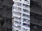 Edifici in macerie a Bat Yam, a sud di Tel Aviv, dopo l'attacco iraniano