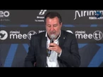Salvini scherza: Continuo a parlare milanese nonostante Macron si sia offeso