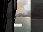 Rescatan a un náufrago que escribió "SOS" en las cenizas de una isla en llamas