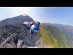 Le record de wingsuit de Peter Salzmann à 347 km/h montré dans de nouvelles images