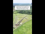 In Germania centinaia di ambientalisti hanno composto una catena umana a forma di mulino a vento