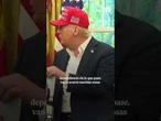 Trump enseña una foto enviada por Putin de ambos juntos y asegura que todo se sabrá en "dos semanas"